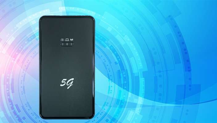 1656316010750844.jpg 专用5G无线上网终端图片(封面及内部).jpg